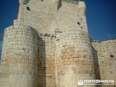 Coca - Ruta de castillos - Castillos Valladolid - Castillos Segovia - Castillo Iscar; botas trekking